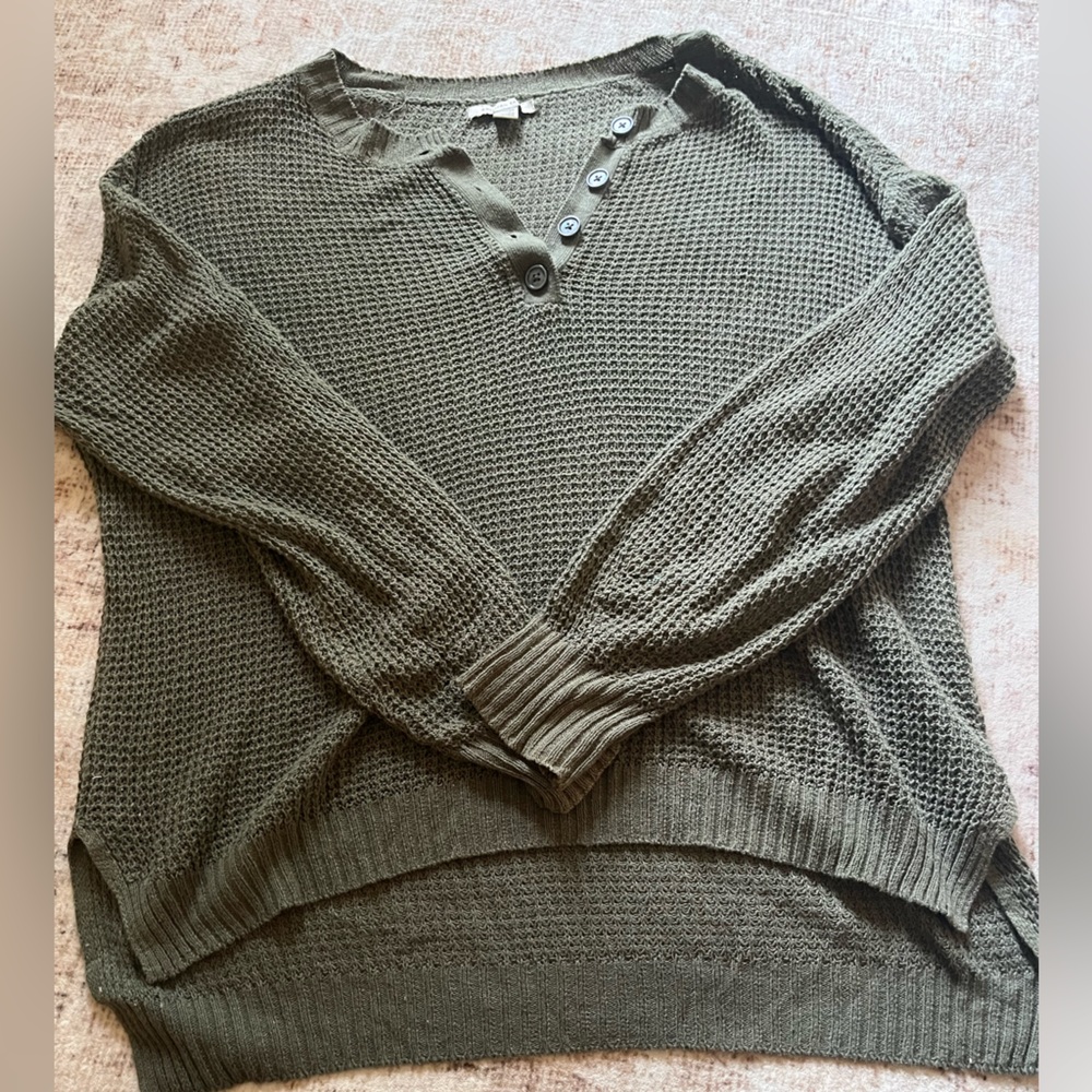 Olive green American Eagle loose knit henley sweater